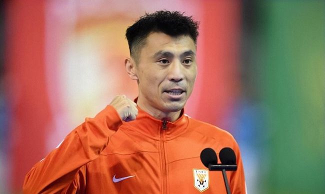 不管是在拼搏的城市，还是在落叶归根的家乡，她始终都是“异类”。